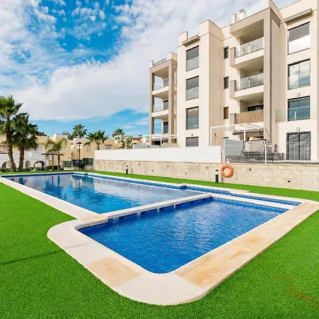 Luxury Valentino Golf Apartment
