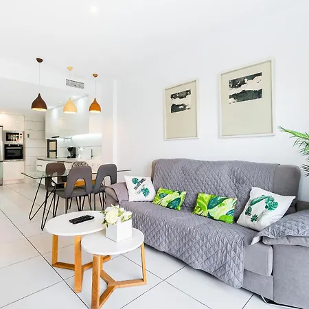 Luxury Valentino Golf Apartment *