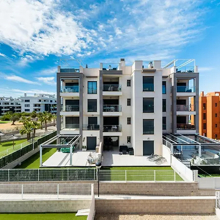 Luxury Valentino Golf Apartment